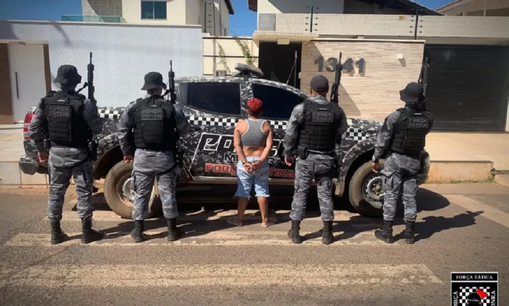 A suspeita foi encaminhada à Cntral de Flagrantes - Foto: Reprodução PM