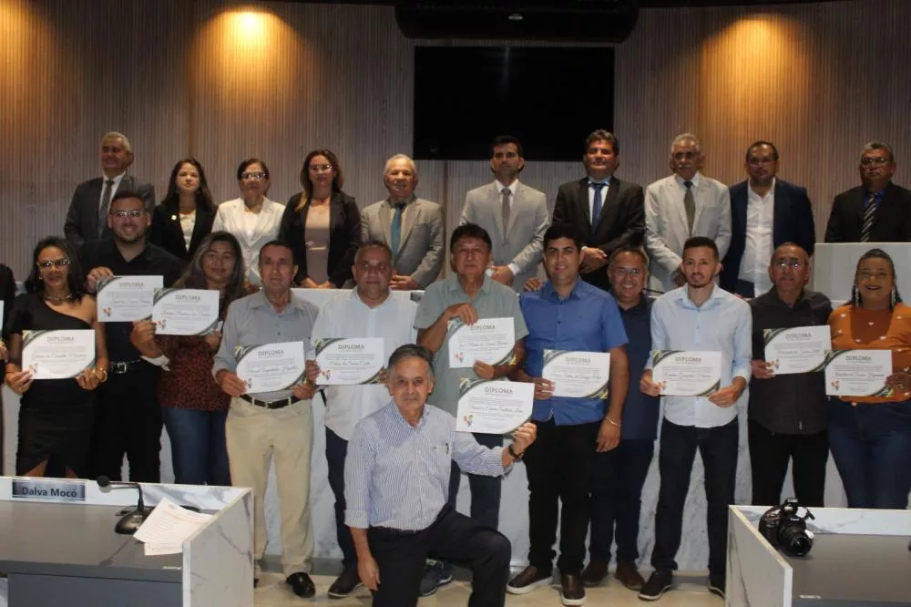 Dezessete profissionais da imprensa picoense foram homenageados – Foto: ASCOM.