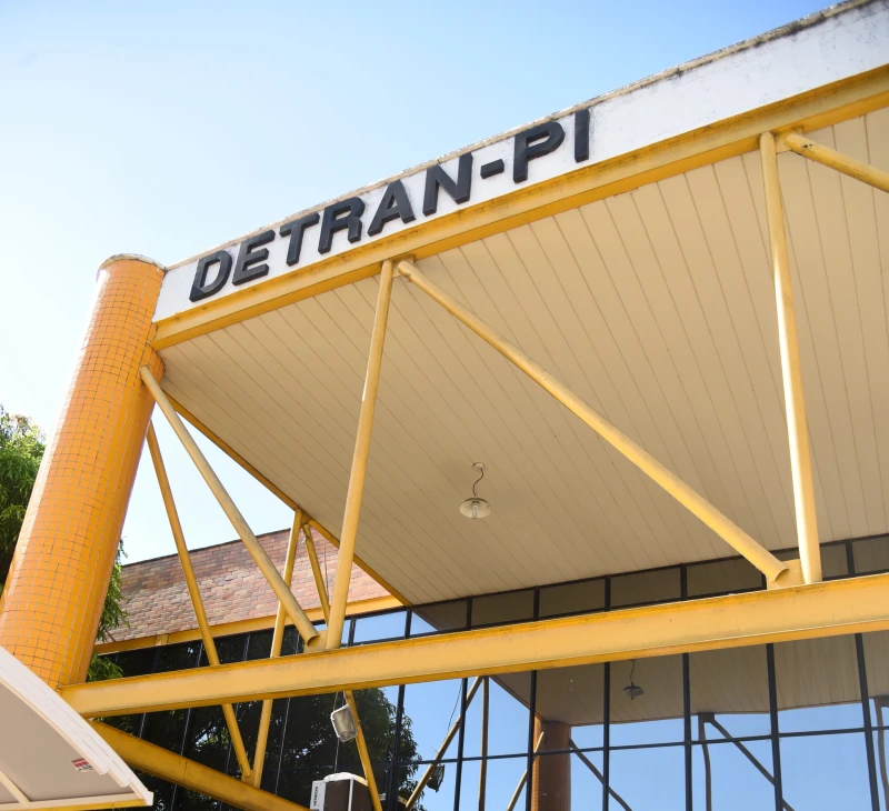 Detran-PI vai abrir seletivo para preencher 30 vagas temporárias