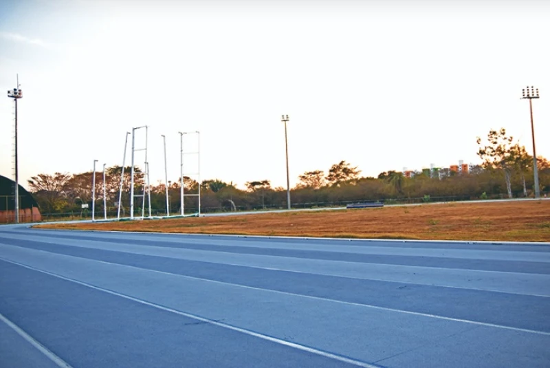Pista de atletismo da UFPI, em Teresina - Foto: Jailson Soares / O DIA