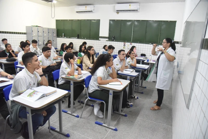 Seduc divulga resultado da prova objetiva do seletivo para professor