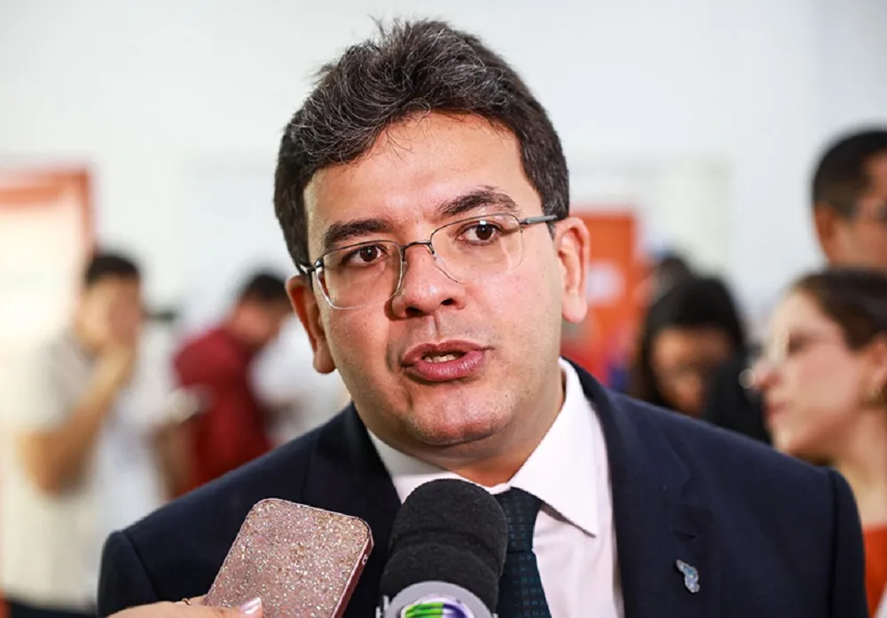 Rafael Fonteles detalha alterações na folha salarial estadual e projeta ampliar