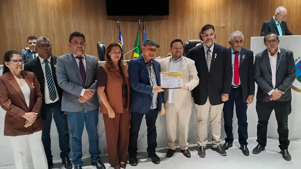 Personalidades recebem cidadania picoense durante sessão solene na Câmara Municipal de Picos