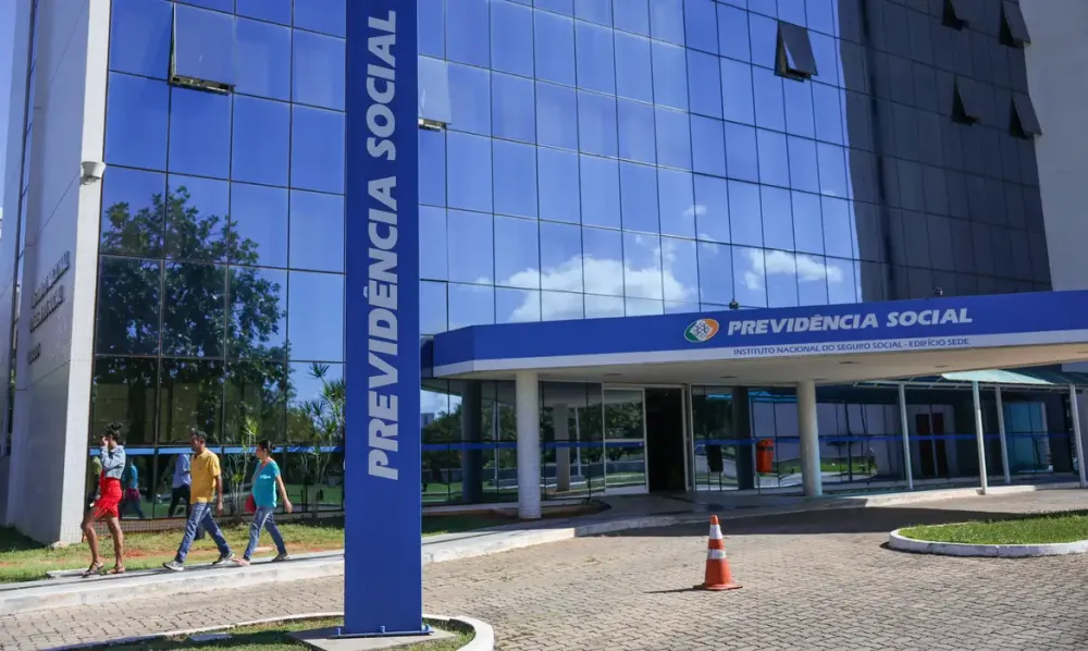 INSS prorroga prazo para pedidos de ressarcimento de descontos indevidos