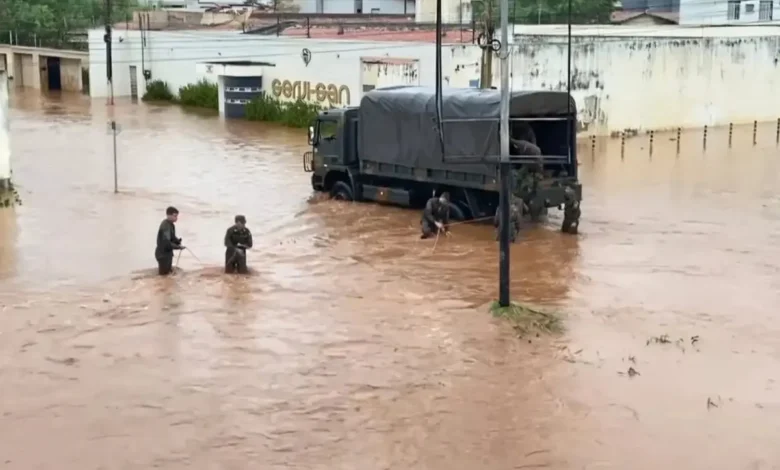 Exército realiza resgates após chuvas intensas em Picos. Foto: Reprodução